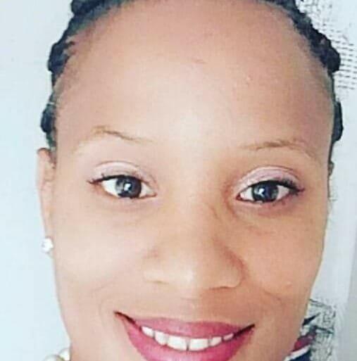 Natacha VITELLIUS, dirigeante de Securisafe, spécialisée en sécurité privée et événementielle, formatrice en sécurité et prévention.  Approche humaine, transparente et à l’écoute.